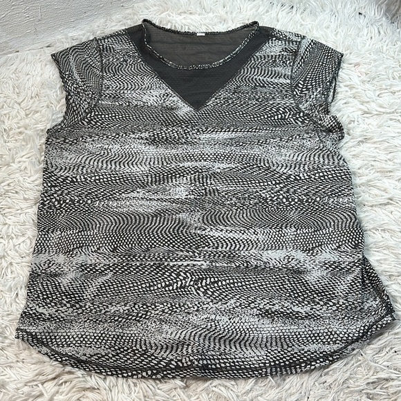 Lululemon For The Run Short Sleeve Swerve Vapor Metal Grey / Metal Grey - Picture 1 of 4